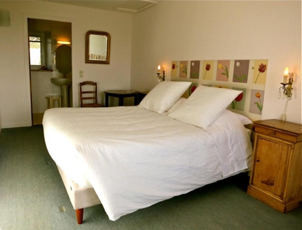 La Nouvelle France Longvillers Room photo